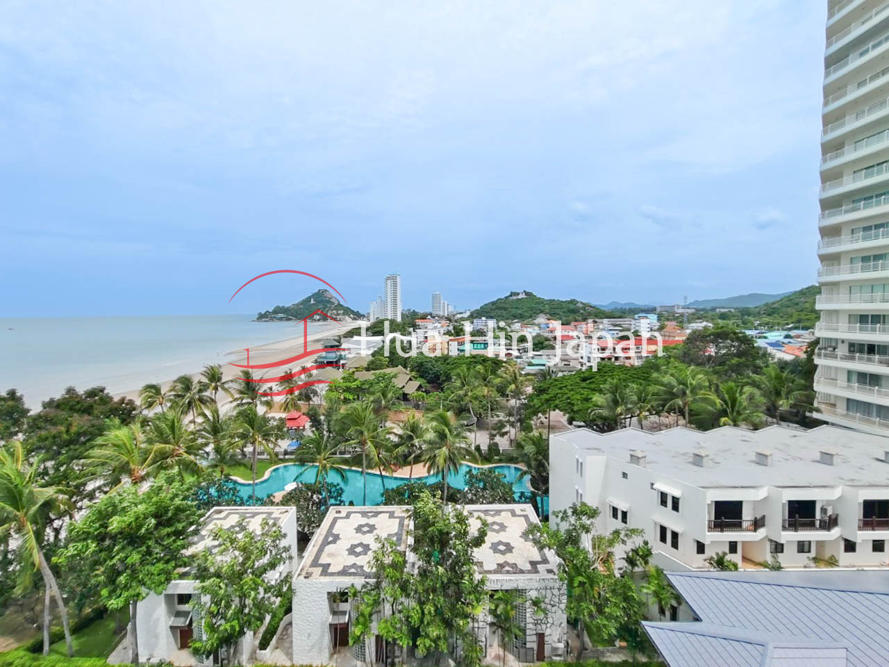 2 Bedroom Stunning Top Floor Condo with Panoramic Seaview in Hua Hin (Partly Furnished) - Khao Takiab - photo 16