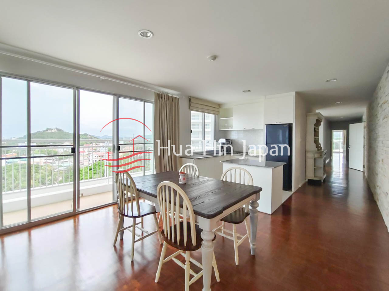 2 Bedroom Stunning Top Floor Condo with Panoramic Seaview in Hua Hin (Partly Furnished) - Khao Takiab - photo 11