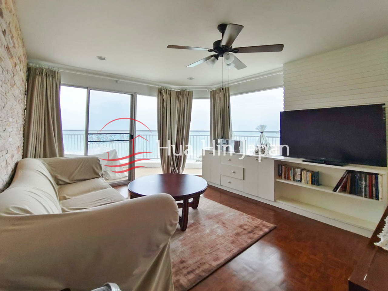 2 Bedroom Stunning Top Floor Condo with Panoramic Seaview in Hua Hin (Partly Furnished) - Khao Takiab - photo 8
