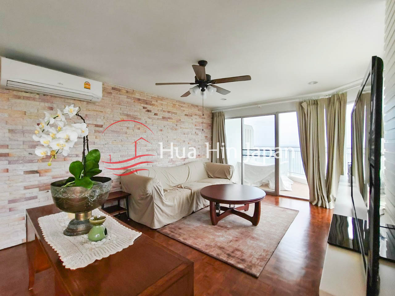 2 Bedroom Stunning Top Floor Condo with Panoramic Seaview in Hua Hin (Partly Furnished) - Khao Takiab - photo 5