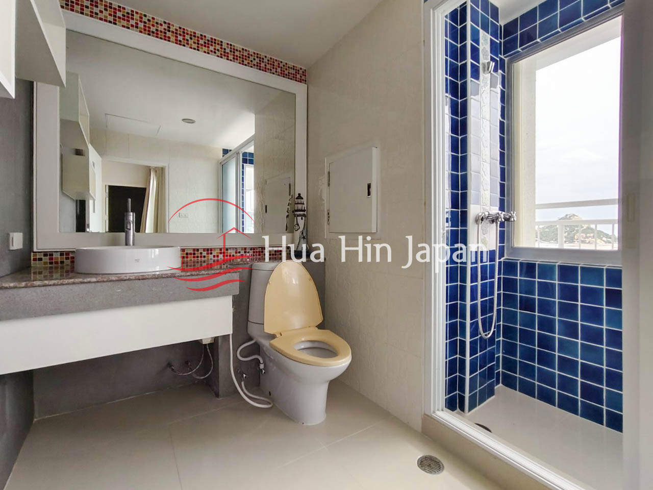 2 Bedroom Stunning Top Floor Condo with Panoramic Seaview in Hua Hin (Partly Furnished) - Khao Takiab - photo 3