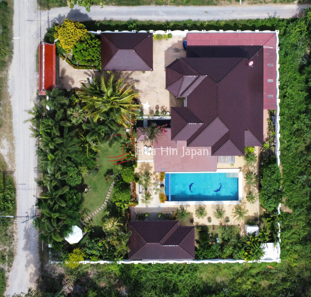 Solid 4 bedroom Pool Villa On 1 Rai Land near town for Sale in Hua Hin (Unfurnished) - Hua Hin - photo 16