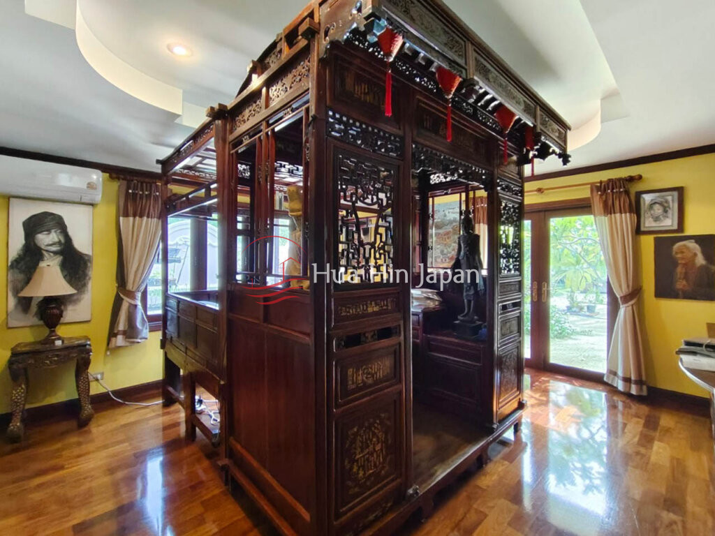 Solid 4 bedroom Pool Villa On 1 Rai Land near town for Sale in Hua Hin (Unfurnished) - Hua Hin - photo 7