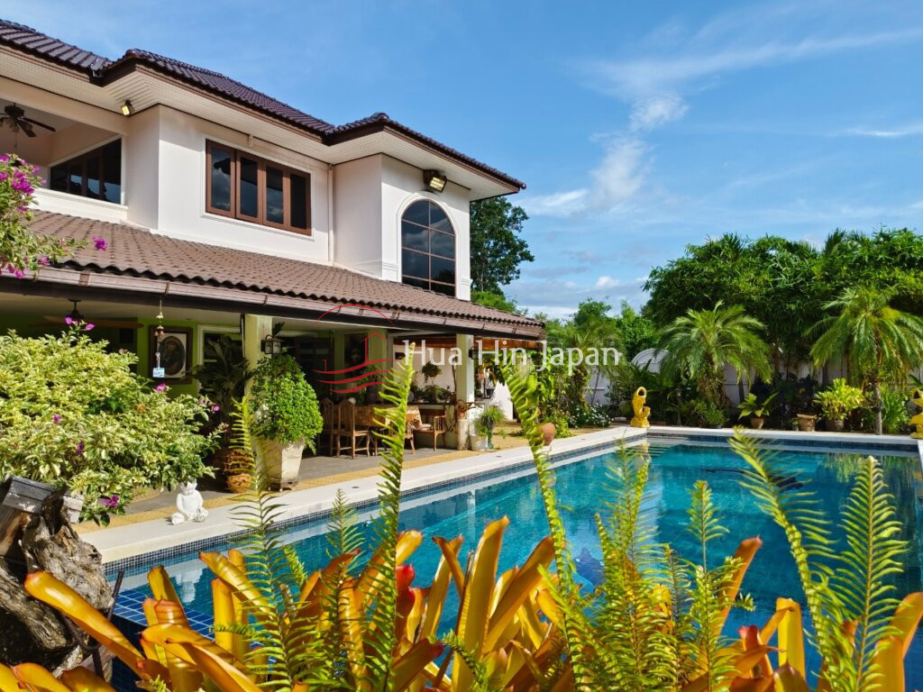 Solid 4 bedroom Pool Villa On 1 Rai Land near town for Sale in Hua Hin (Unfurnished) - Hua Hin, Thailand