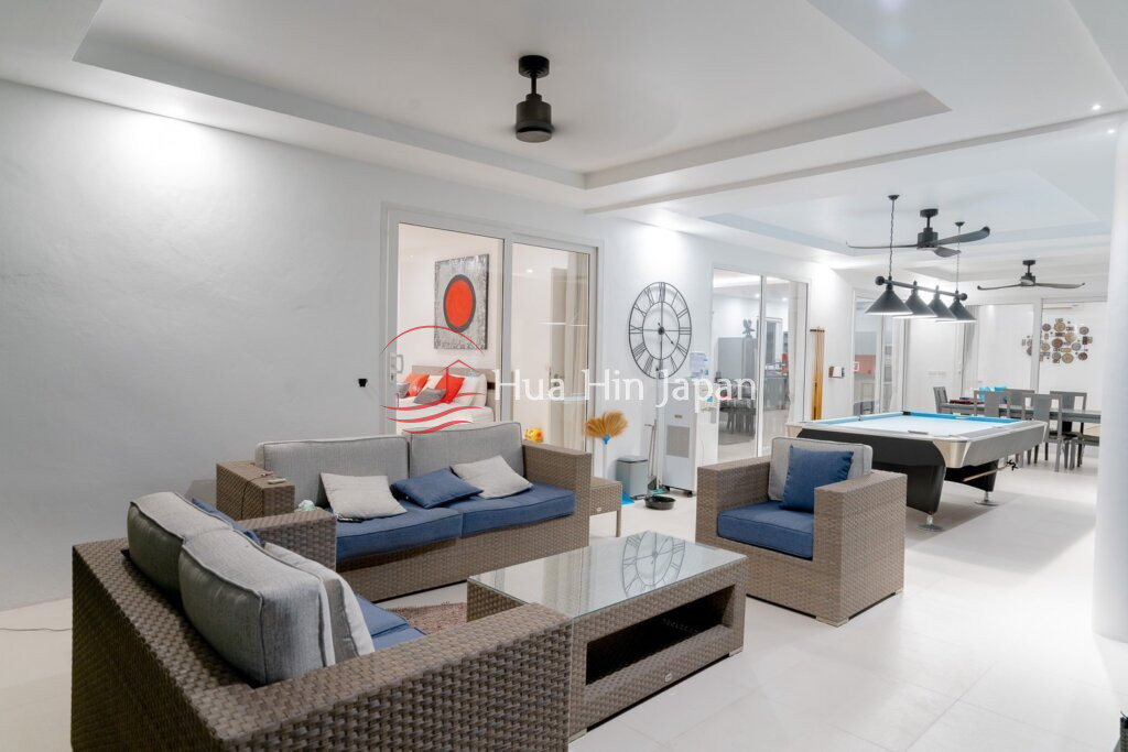 Superb Location!  Luxury modern pool villa in Hua Hin Soi 102, only 2 kilometers from Hua Hin Beach / Bluport Mall - Soi 102 - photo 10