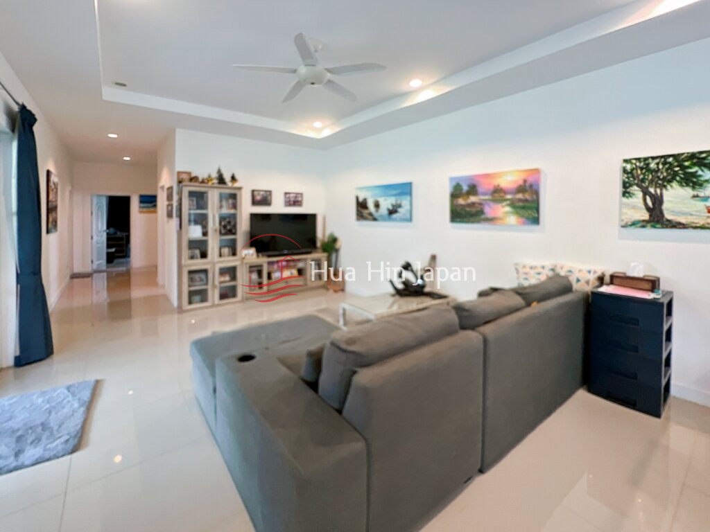 Baan Yu Yen: Nice 3 Bedroom Pool Villa For Sale, Hua Hin South - Khao Tao - photo 6