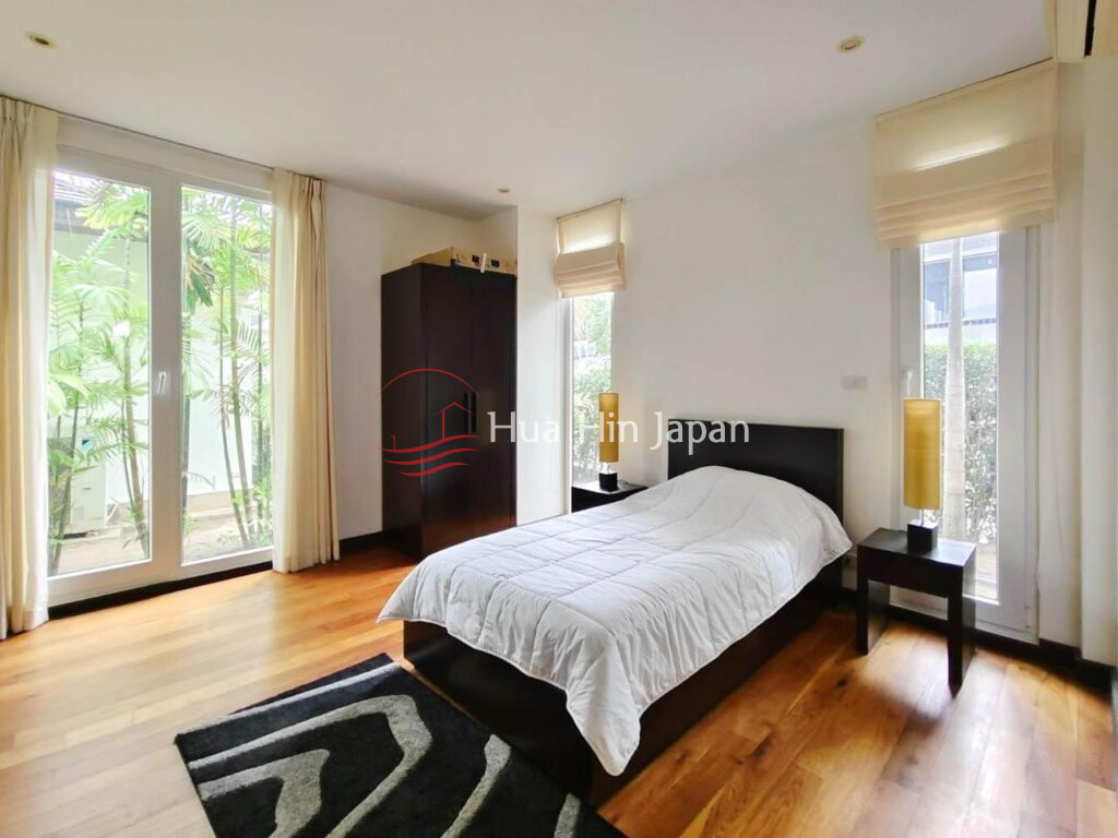 3 Bedroom Pool Villa with Stunning Sea and Mountain View for Sale near Khao Tao Beach, Hua Hin ( Leasehold Only ) - Khao Tao - photo 9