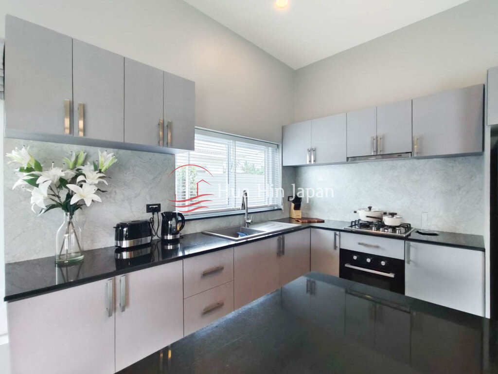 Amazing Value! Modern 3-Bedroom Pool Villa for Sale in Thap Tai, Soi 112 Hua Hin (Off plan) - Hua Hin - photo 15