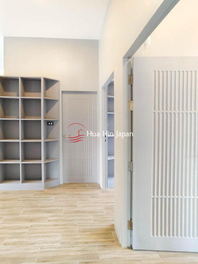 Amazing Value! Modern 3-Bedroom Pool Villa for Sale in Thap Tai, Soi 112 Hua Hin (Off plan) - Hua Hin - photo 2