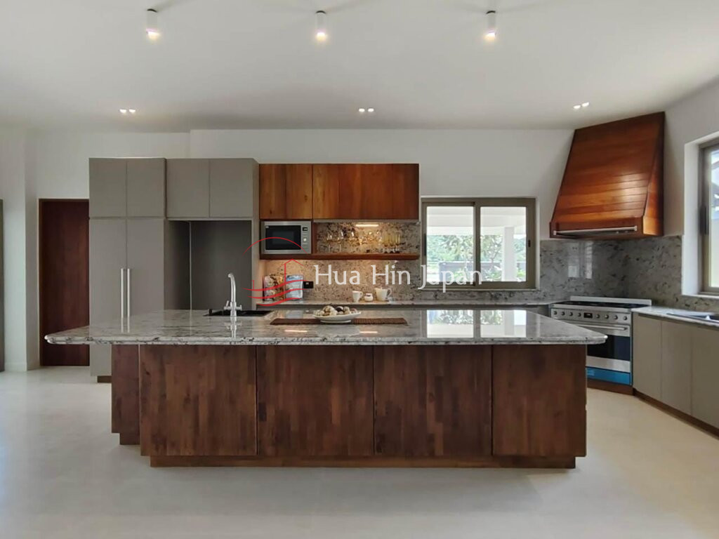 New 3 Bed 4 Bath Luxury Pool Villa – Near Dolphin Bay, Samroiyod - Hua Hin - photo 13