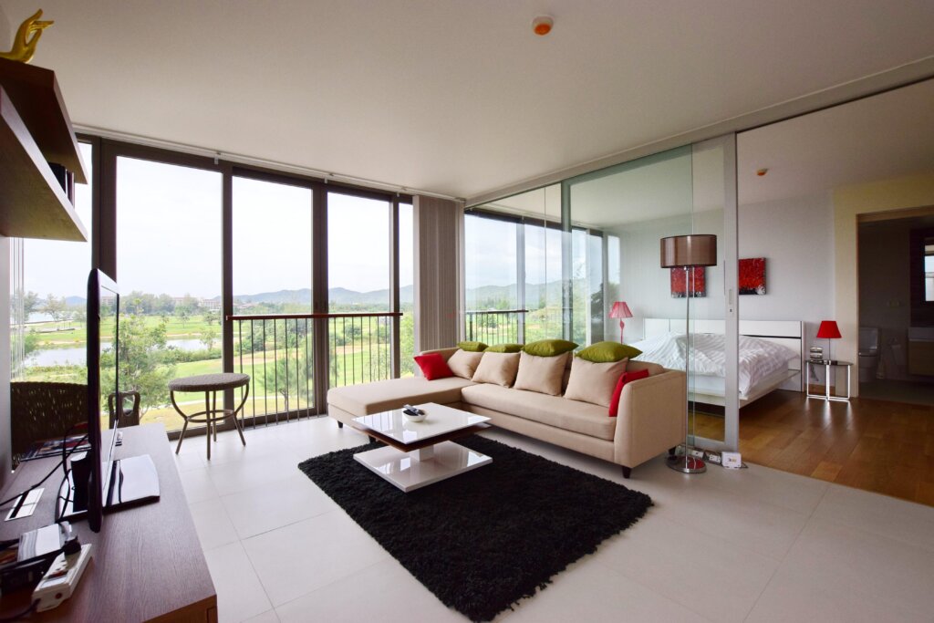 Rare Dual-View Corner Suite: 3BR Beachfront Living with Sea &amp; Golf Course Panoramas for Sale in Hua Hin - Khao Takiab - photo 14