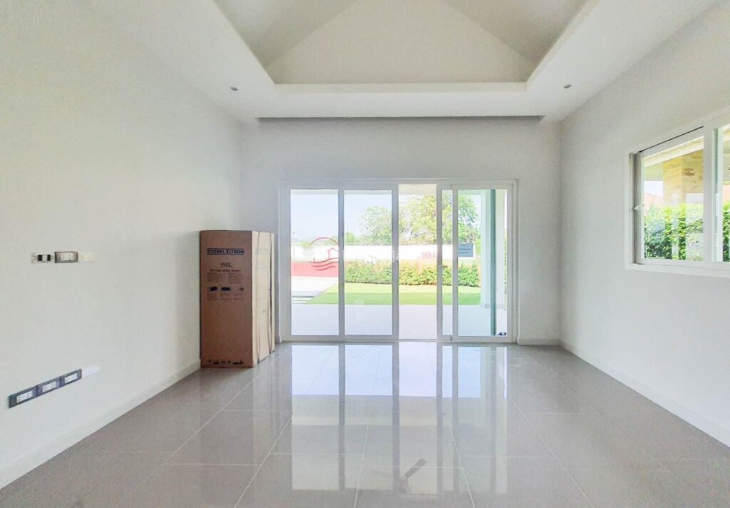 Inviting 2-Bedroom Villa within the Esteemed Smart House Project in Thap Tai, Hua Hin Available for Sale (Off Plan) - Hua Hin - photo 14