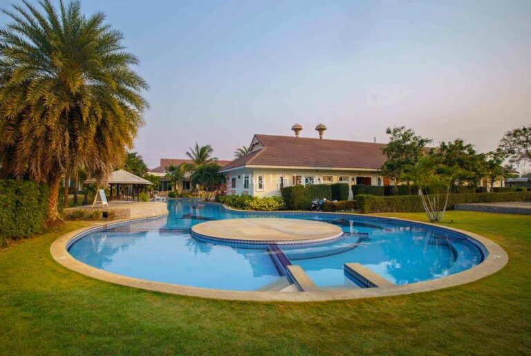 Inviting 2-Bedroom Villa within the Esteemed Smart House Project in Thap Tai, Hua Hin Available for Sale (Off Plan) - Hua Hin - photo 3