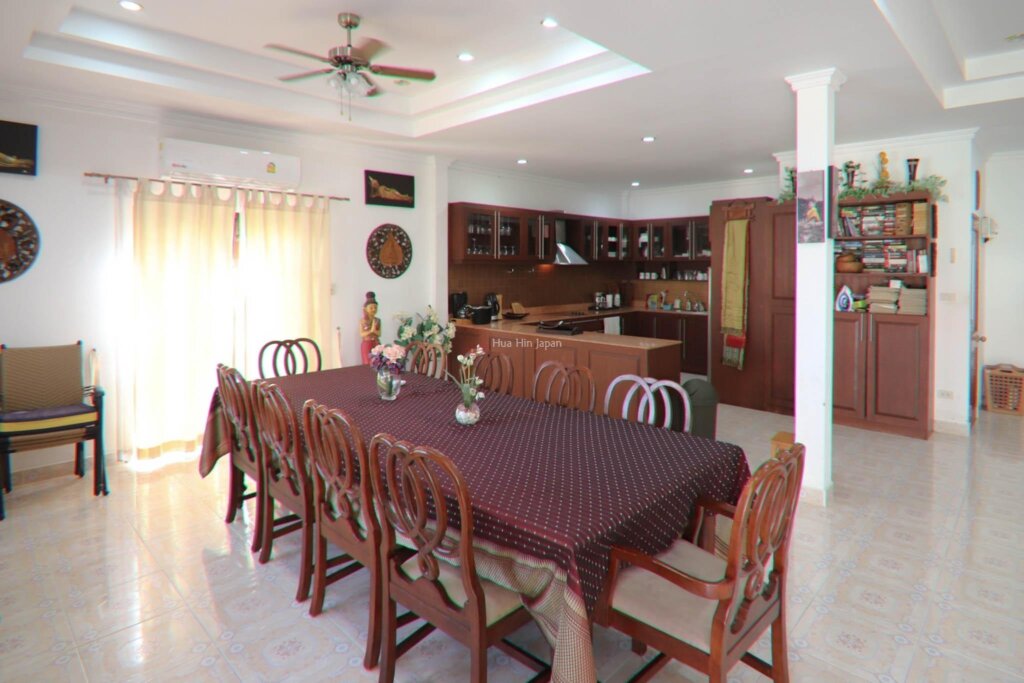 3-Bedroom Modern Pool Villa with Jacuzzi in Hua Hin City Center - Soi 94 - photo 15