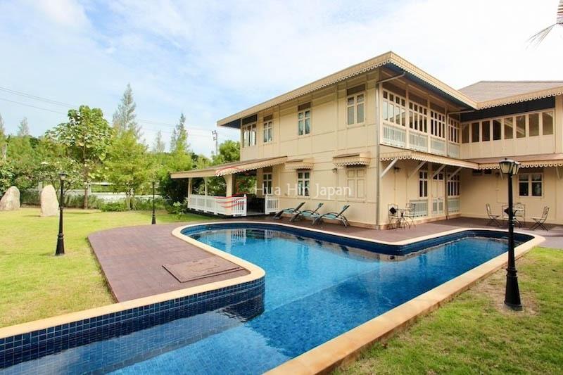 Historic 1899 Golden Teak Mansion For Sale In Hua Hin - Hua Hin, Thailand