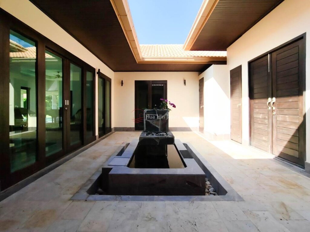 Very Solid Modern Bali Style Mansion 4 Bedroom Near Khao Kalok Beach (unfurnished) - Pranburi - photo 13