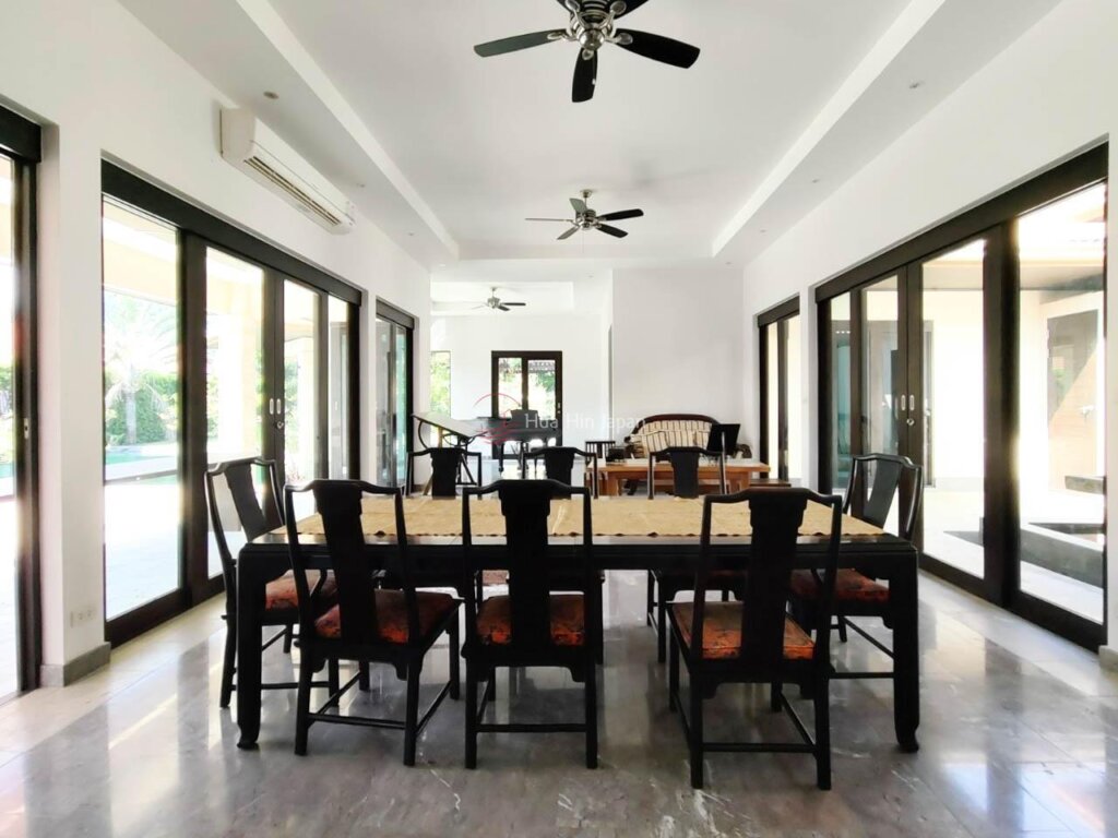 Very Solid Modern Bali Style Mansion 4 Bedroom Near Khao Kalok Beach (unfurnished) - Pranburi - photo 10