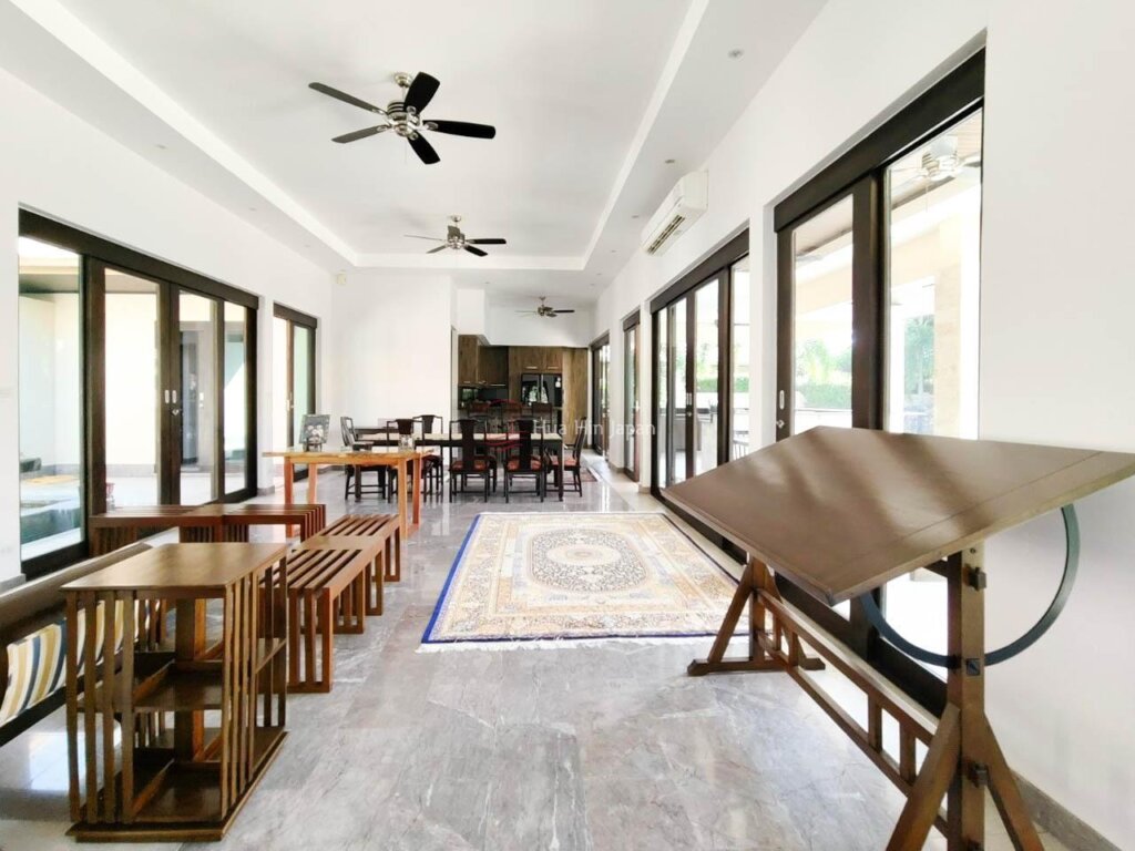 Very Solid Modern Bali Style Mansion 4 Bedroom Near Khao Kalok Beach (unfurnished) - Pranburi - photo 7