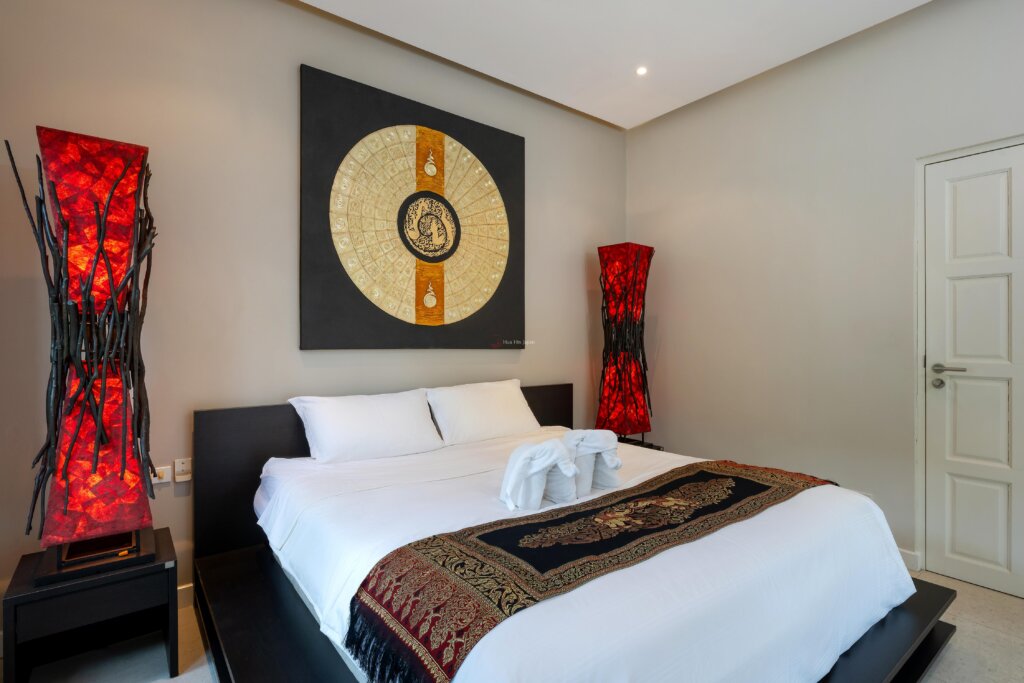 Balinese 2 Bedroom Pool Villa Inside Prestigious Belvida Residence Near Town (Completed &amp; Fully Furnished) - Khao Takiab - photo 4