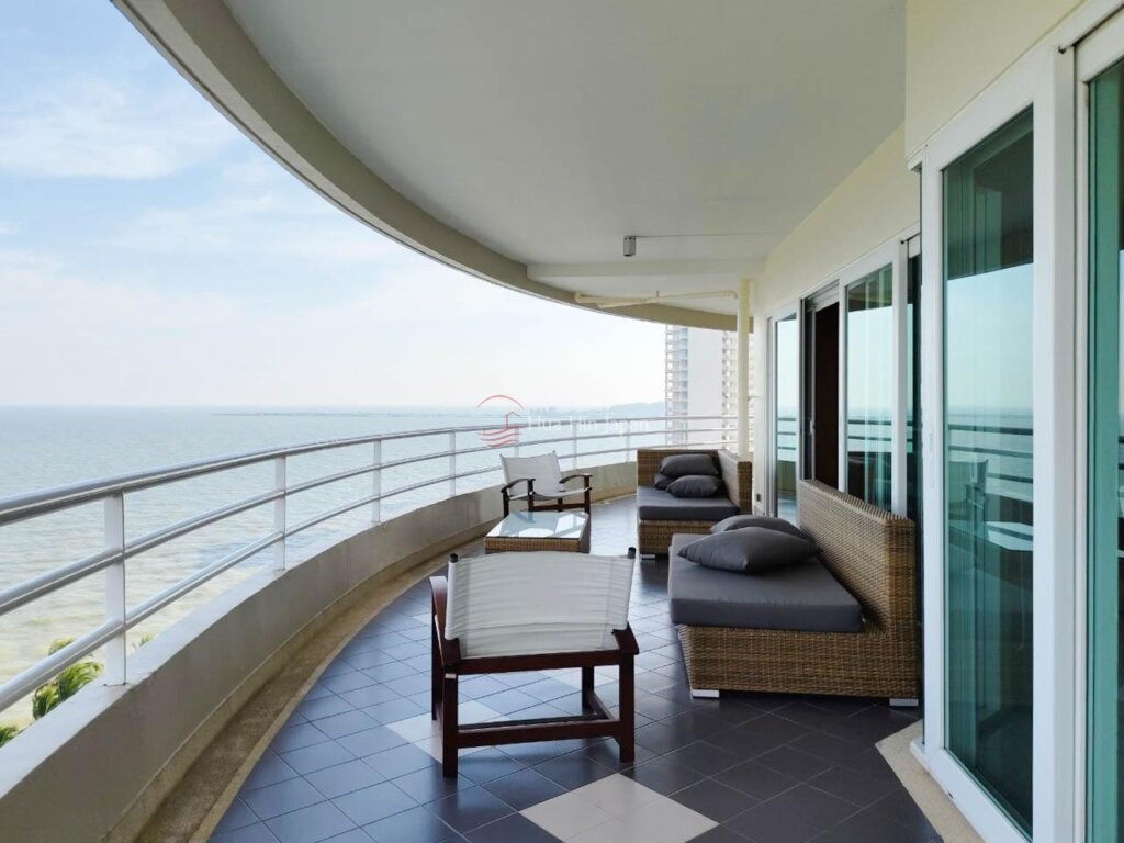 Spacious 3-Bedroom Beachfront Condo with Panoramic Sea Views for Sale in Baan Ruen Rom, Cha-Am (Fully Furnished) - Cha-Am, Thailand