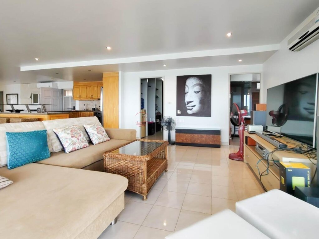 Spacious 3-Bedroom Beachfront Condo with Panoramic Sea Views for Rent in Baan Ruen Rom, Cha-Am (Fully Furnished) - Cha-Am - photo 15