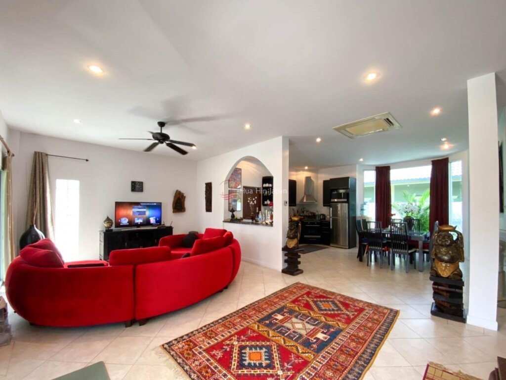 “Price Reduced” 3 Bedroom Contemporary Pool Villa with Private Garden in Palm Hills, Hua Hin - Cha-Am - photo 11