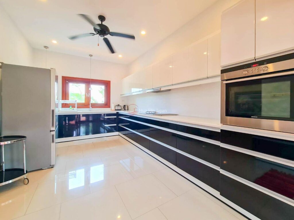 Beautiful 3 Bedroom pool villa near Black Mountain Golf Course - Hua Hin - photo 2