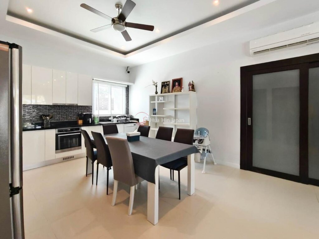**Price Reduced** High-Quality 3-Bedroom Pool Villa for Sale in Popular Smart House Valley, Thap Tai Road, Hua Hin (Ready to move in) - Hua Hin - photo 13