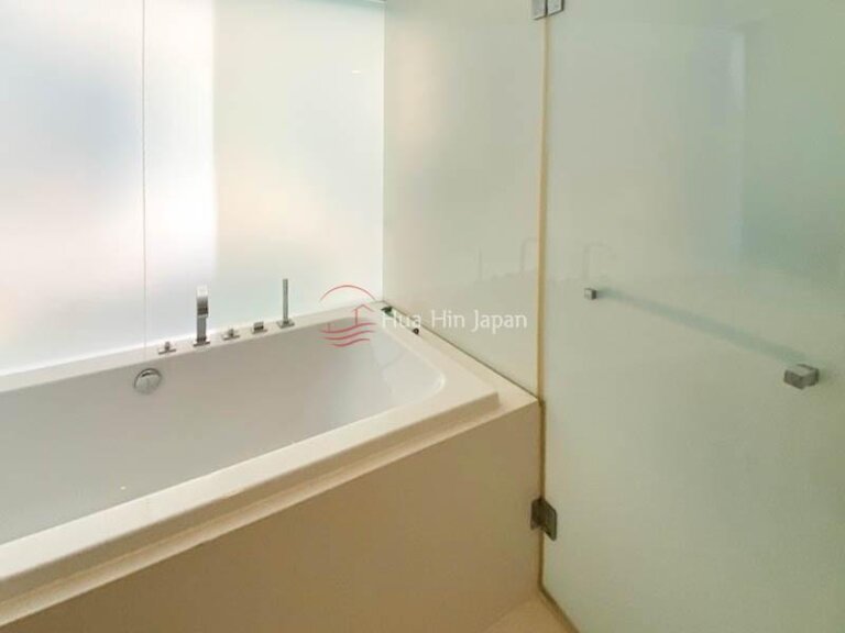 2 Bedroom Unit inside Beach Condo with Rooftop Pool For Sale Khao Takiab - Khao Takiab - photo 11