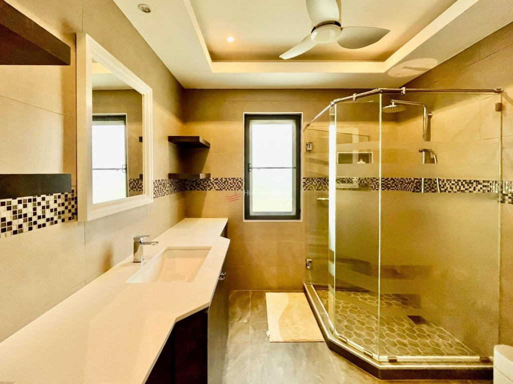 Amazing a large plot of land and&nbsp; Pool Villa at Mali lotus for sale - Hua Hin - photo 3