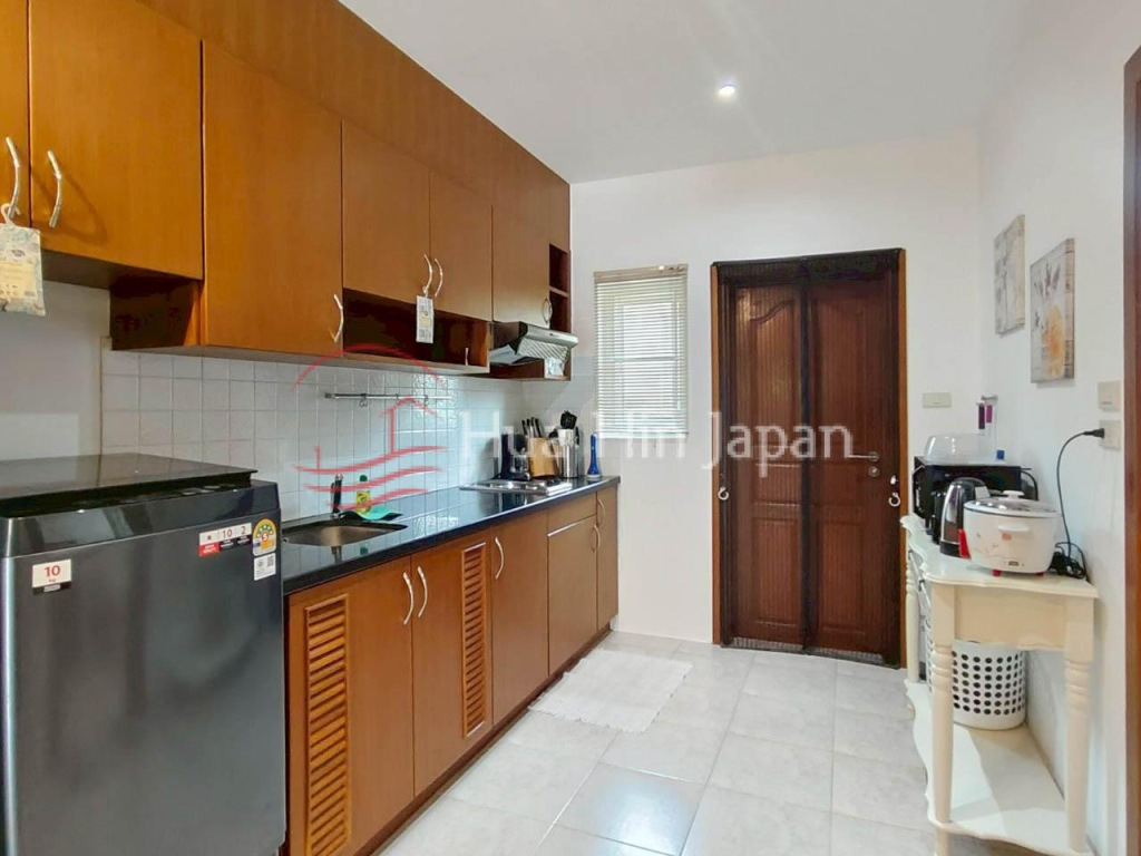 Resort Style Town House In Popular Smart House Project Off Soi 88 (Ready To Move In) - Hin Lek Fai - photo 5