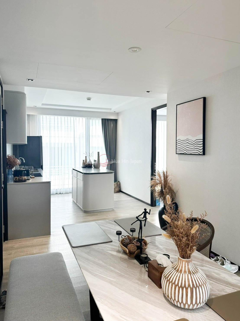 2 Bedroom Corner Unit For Rent, at Luxurious InterContinental Condominium In Hua Hin Centre - Hua Hin - photo 6