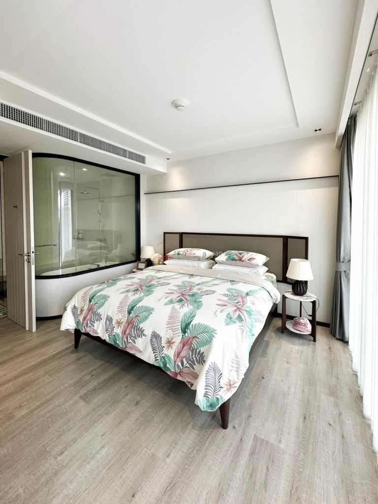 2 Bedroom Corner Unit For Rent, at Luxurious InterContinental Condominium In Hua Hin Centre - Hua Hin - photo 2