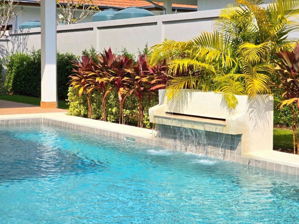 Beautiful 3 Bedroom Pool Villa inside New Mali Boutique - Hua Hin - photo 2