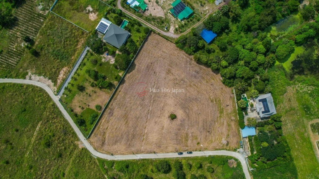 Land for sell in Hin Lek Fai, ready subdivided - Hin Lek Fai - photo 4
