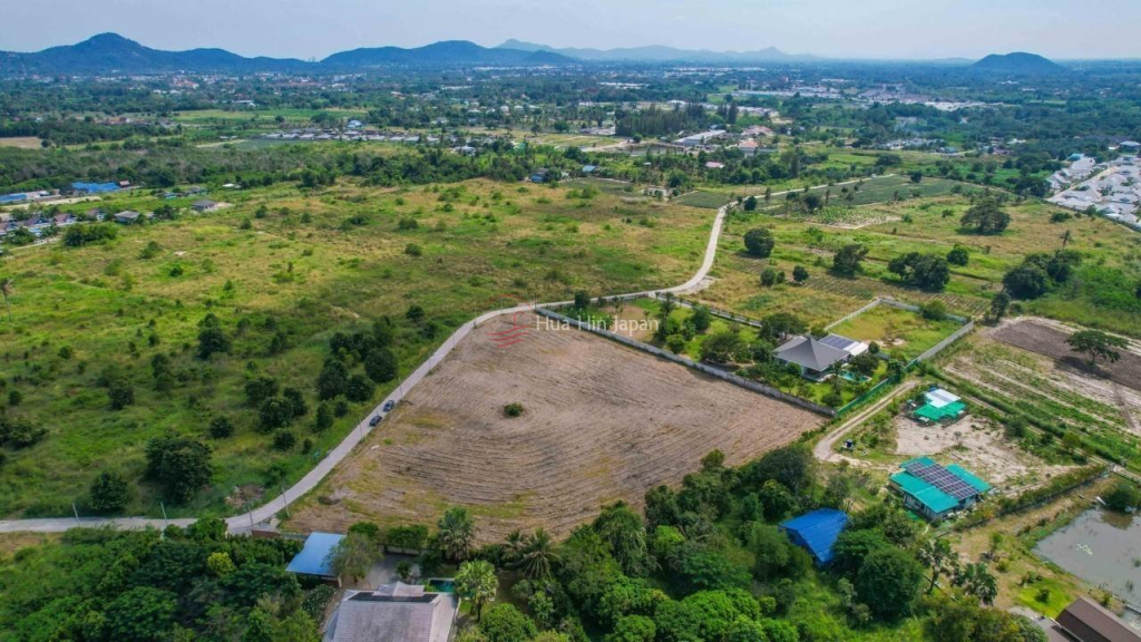 Land for sell in Hin Lek Fai, ready subdivided - Hin Lek Fai - photo 3