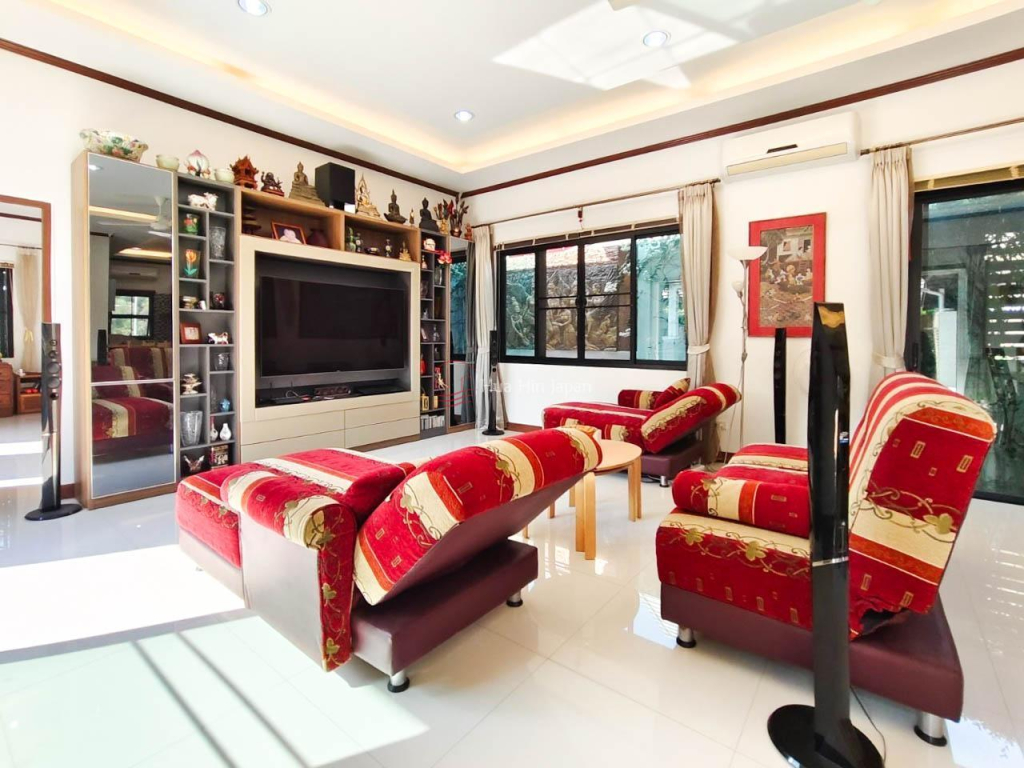 Beautiful Balinese’s 3 Bedrooms Pool villa Close To Makro Hua Hin (Completed, Fully Furnished) - Hua Hin - photo 8