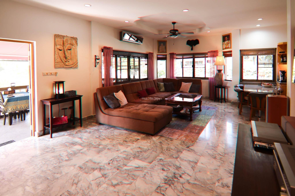 3 Bedroom Villa with 2 Bathrooms for Sale in Hua Hin North, Hua Hin - Hua Hin - photo 14
