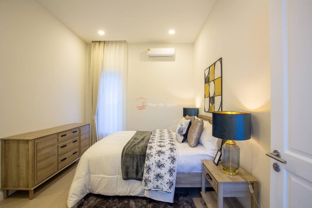 Newly Completed Waterfront 3 Bedroom Luxury Pool Villa for Sale in Hua Hin (Fully Furnished) - Hua Hin - photo 9