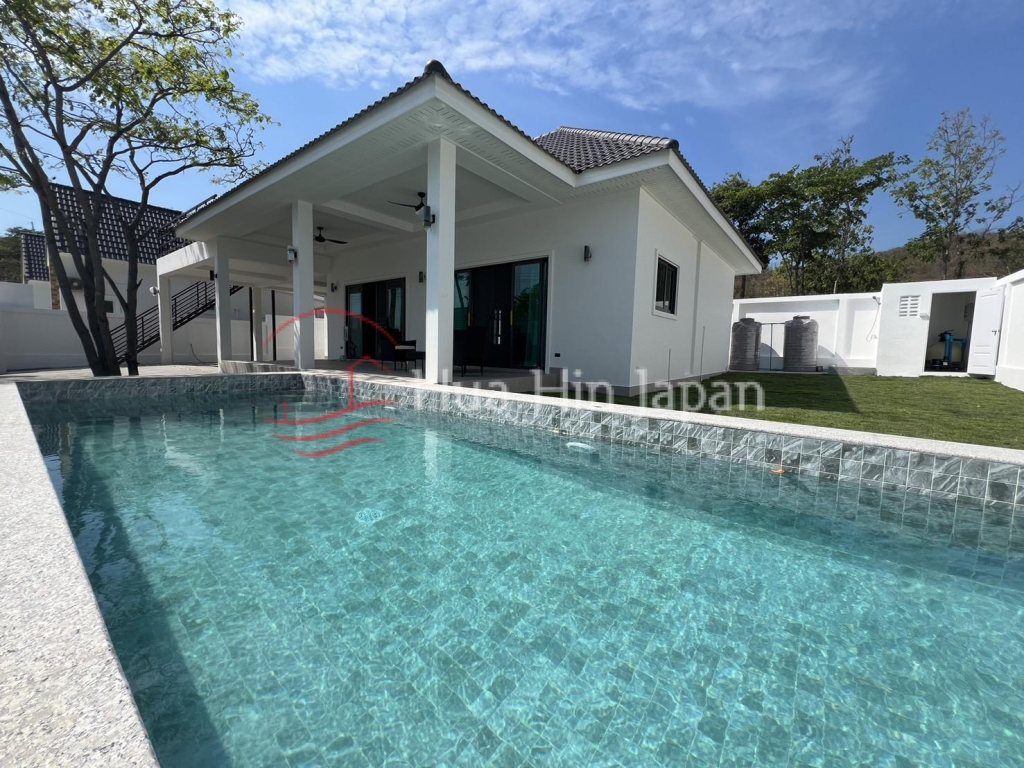 Newly Completed 3-Bedroom Modern Pool Villa for Sale Near Black Mountain Golf, Hua Hin - Hua Hin, Thailand