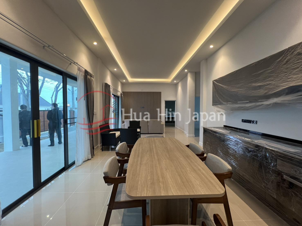 Newly Completed 3-Bedroom Modern Pool Villa for Sale Near Black Mountain Golf, Hua Hin - Hua Hin - photo 11