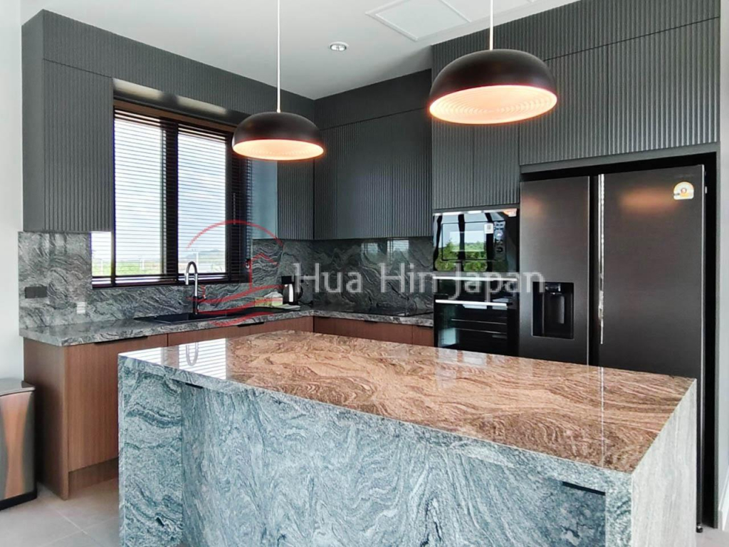 Top Quality Thai Bali Style Villa Close to Pineapple Valley Golf by Award Winning Developer for Sale (Off Plan, Partly Furnished) - Hua Hin - photo 7
