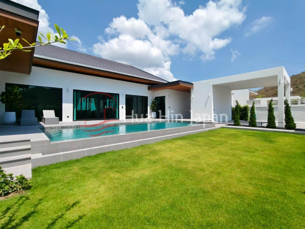 Top Quality Thai Bali Style Villa Close to Pineapple Valley Golf by Award Winning Developer for Sale (Off Plan, Partly Furnished) - Hua Hin - photo 2