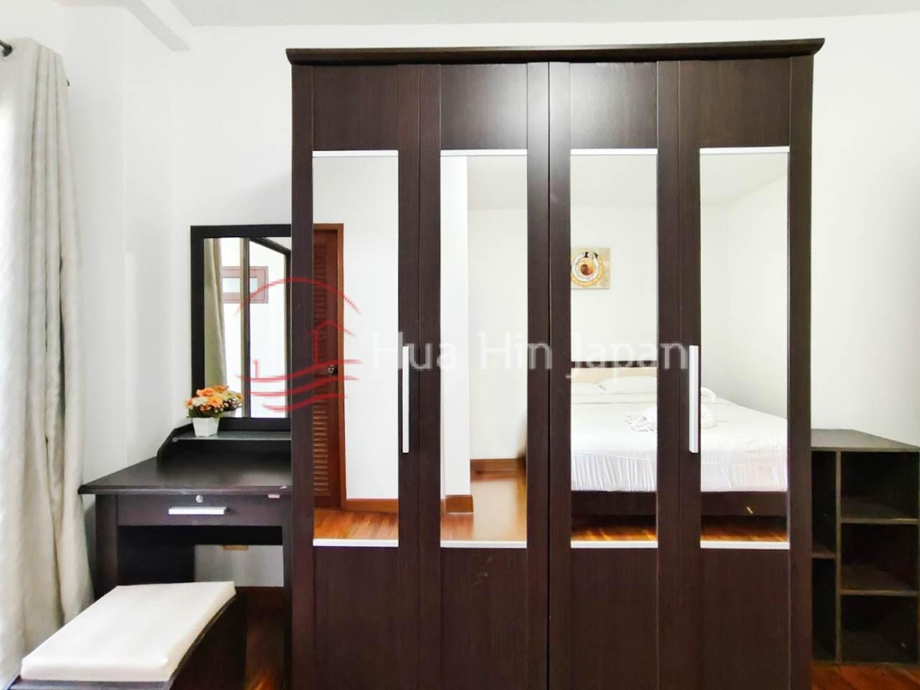 Seaview 3 Bedroom Beachfront condominium at Chearanai Condo in Chaam - Hua Hin - photo 16