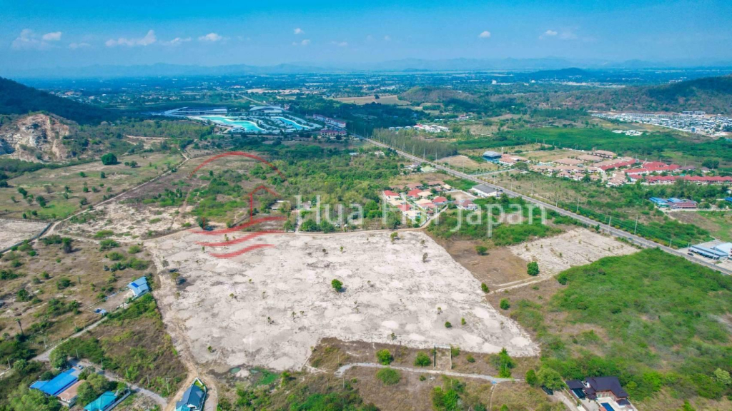 Land For Sale 28-3-29 Rai in Soi 112 opposite Thailand Resort - Hua Hin - photo 4