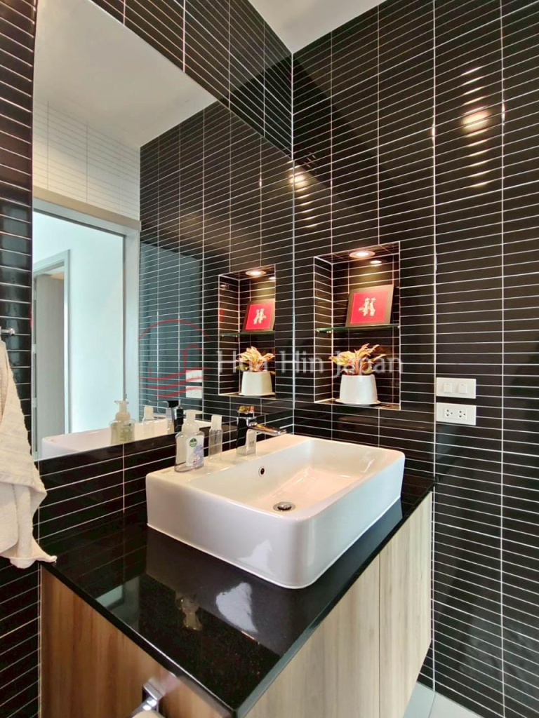 Very Solid Tropical-Modern Style 3 Bedroom  Pool Villa Close to Pineapple Valley Golf in Hua Hin for Rent (Completed in 2024, Fully Furnished) - Hua Hin - photo 16
