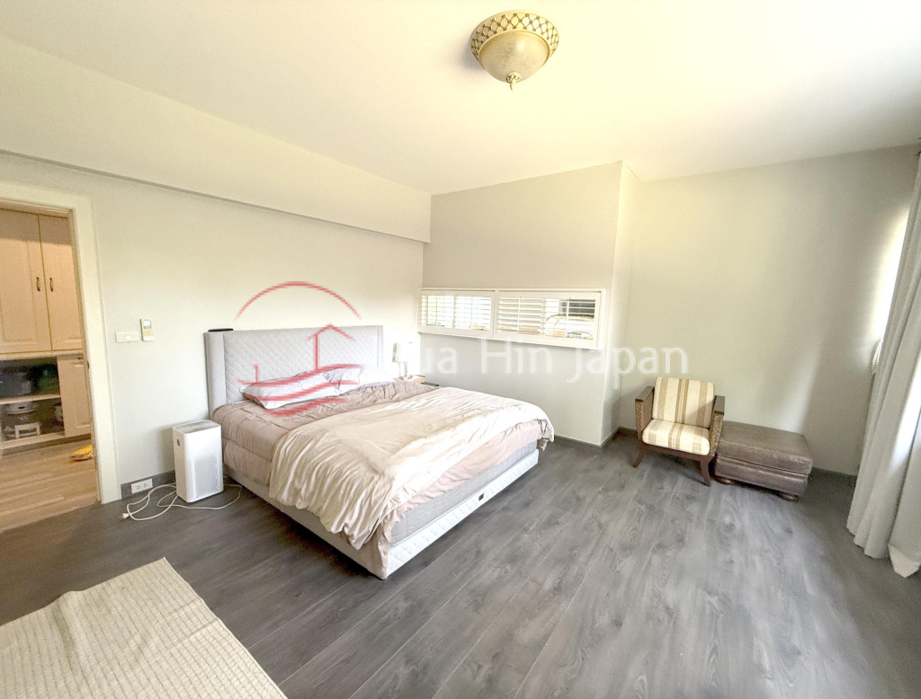 4 Bedroom Unit at Royal Princess Beachfront Condominium close to BluPort Shopping Mall - Hua Hin - photo 8