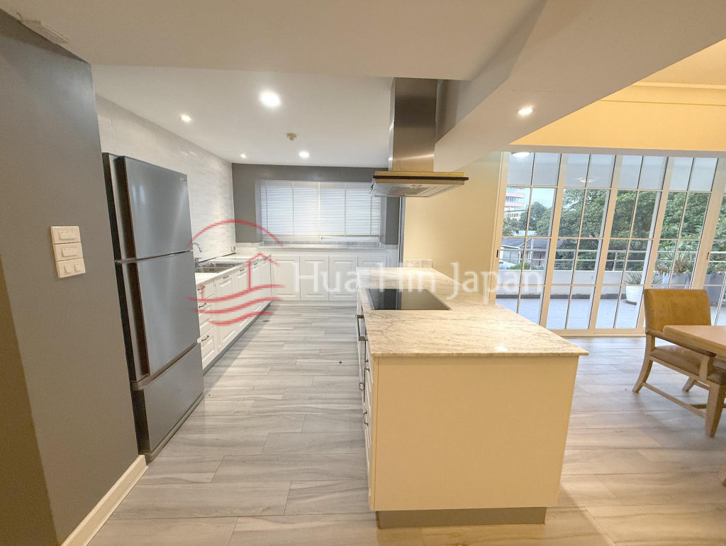 4 Bedroom Unit at Royal Princess Beachfront Condominium close to BluPort Shopping Mall - Hua Hin - photo 5
