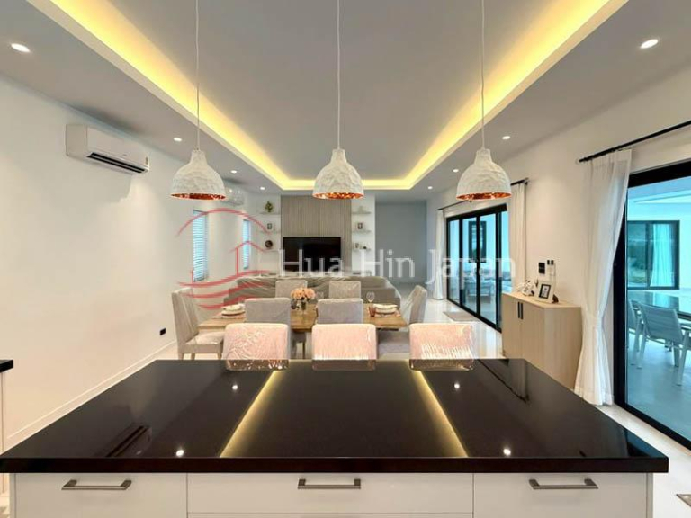3 Bedroom Energy-Saving Pool Villa with Private Pool Near Black Mountain (Off-Plan) - Hin Lek Fai - photo 14