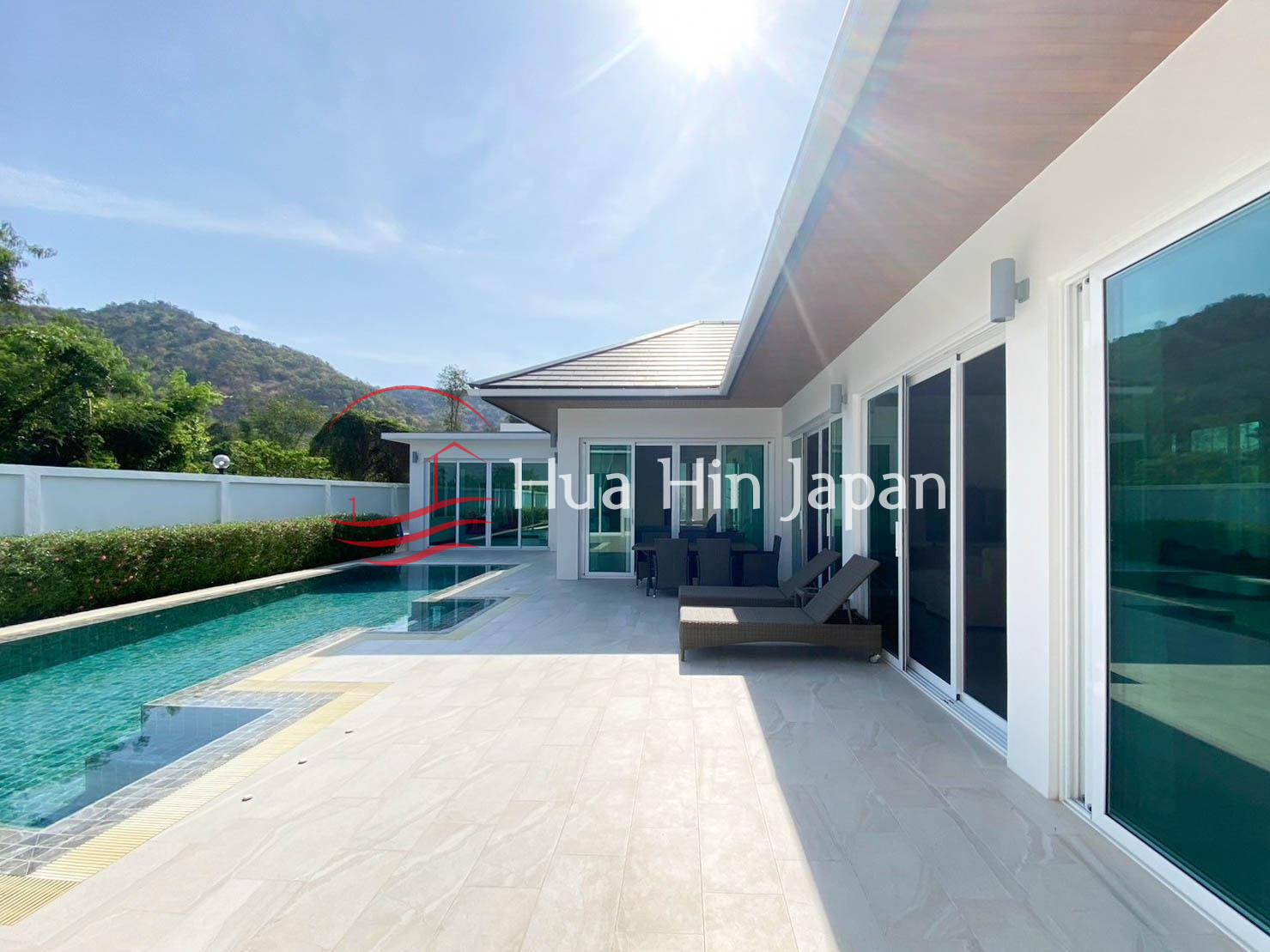 Luxury 3 Bedroom Pool Villa for Rent inside Hillside Hamlet Homes 8 close to Pineapple Valley Golf Course